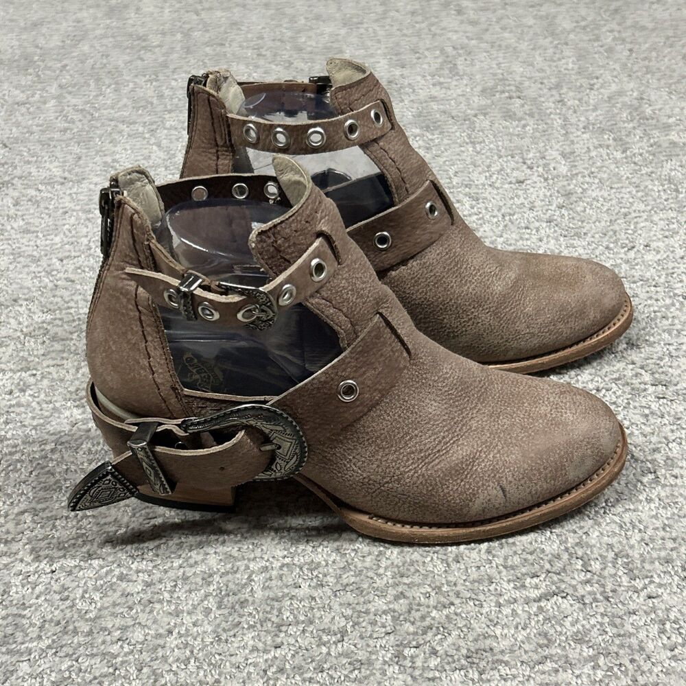 Freebird Carsen Sandals Womens 8 Brown Western Heeled Booties Silver Buckles
